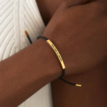 Load image into Gallery viewer, PULSERA PROTECTORA - DIOS TIENE EL CONTROL
